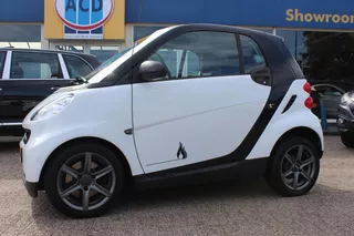 smart Fortwo 1.0 45KW COUPE MHD AUT Pure | Prijs is incl. Btw | Apk juli-2026 |