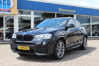 BMW X4 (f26) xDrive 35i 306pk 6-cilinder Aut. M-Sport / High Executive | Carbon-zwart | Navigatie pro |