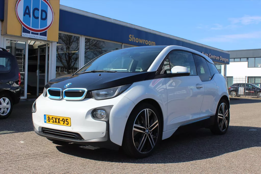 BMW I3 i3 22kWh 170pk Aut i3 Comfort | Apk 12-2025 | 100% Bmw dealer onderhouden | Nav. pro | Camera | Orig.NL | Adaptive CC | Climate | Stoelverw |