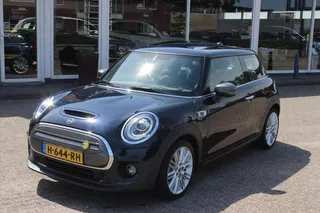 Mini Mini 3-Deurs (f56) Electric 184pk Aut Cooper SE |  PanoramaDak | Orig. NL | HeadUp display | Camera |