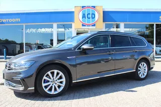 Volkswagen Passat Variant Variant 1.4 TSI PHEV 218pk GTE Highline | PanoramaDak | Zomer- en winterset |