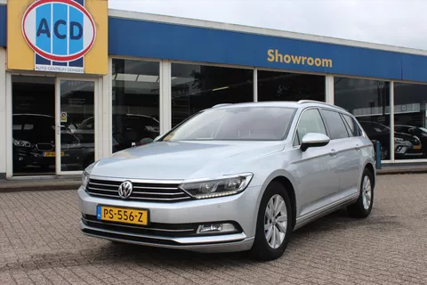 Volkswagen Passat 1.4 TSI 125pk BMT Comfortline Business | Orig. NL | Trekhaak | Virtual dashboard | Carplay |